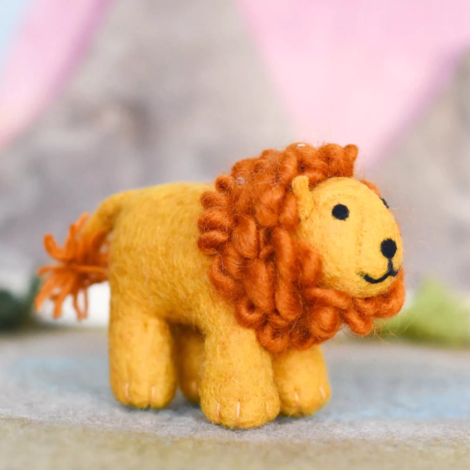 Tara Treasures African Animals-Felt Lion