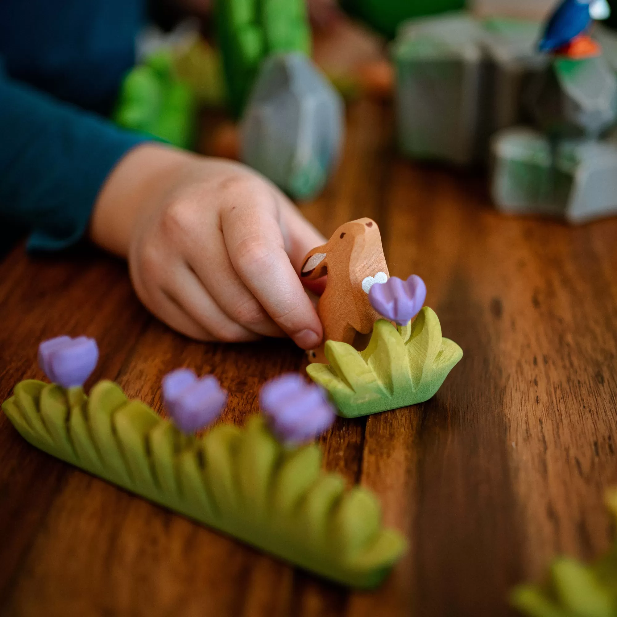 Bumbu Toys Stories & Tales-Large Wooden Wildflowers - Purple