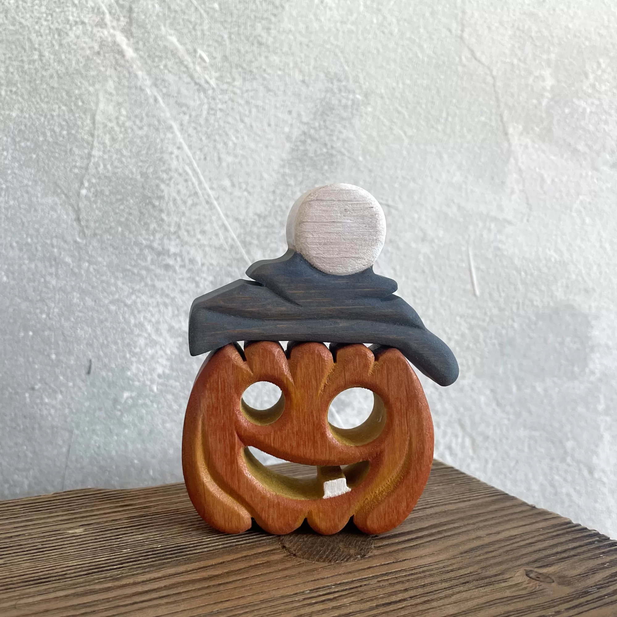 Forest Melody Stories & Tales-Wooden Sailor Pumpkin