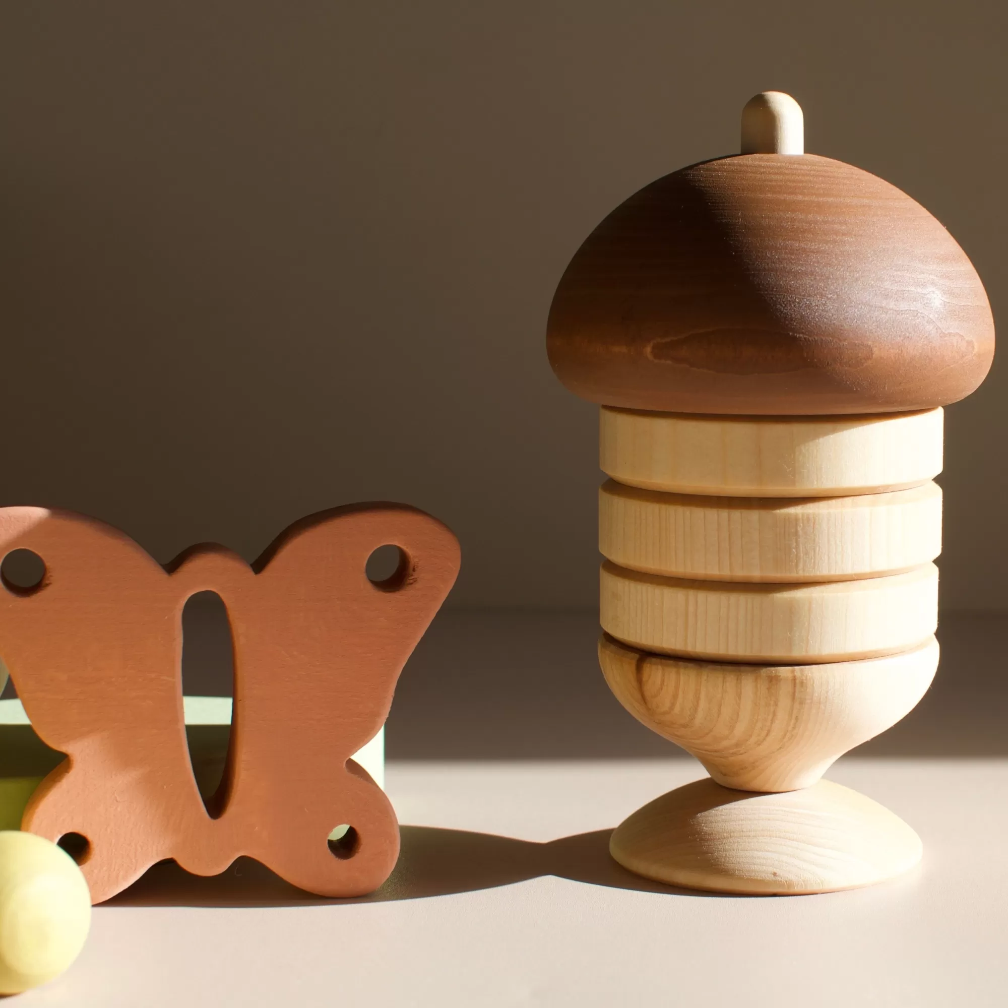 Vera The Neva Montessori Toys-Wooden Stacking Acorn