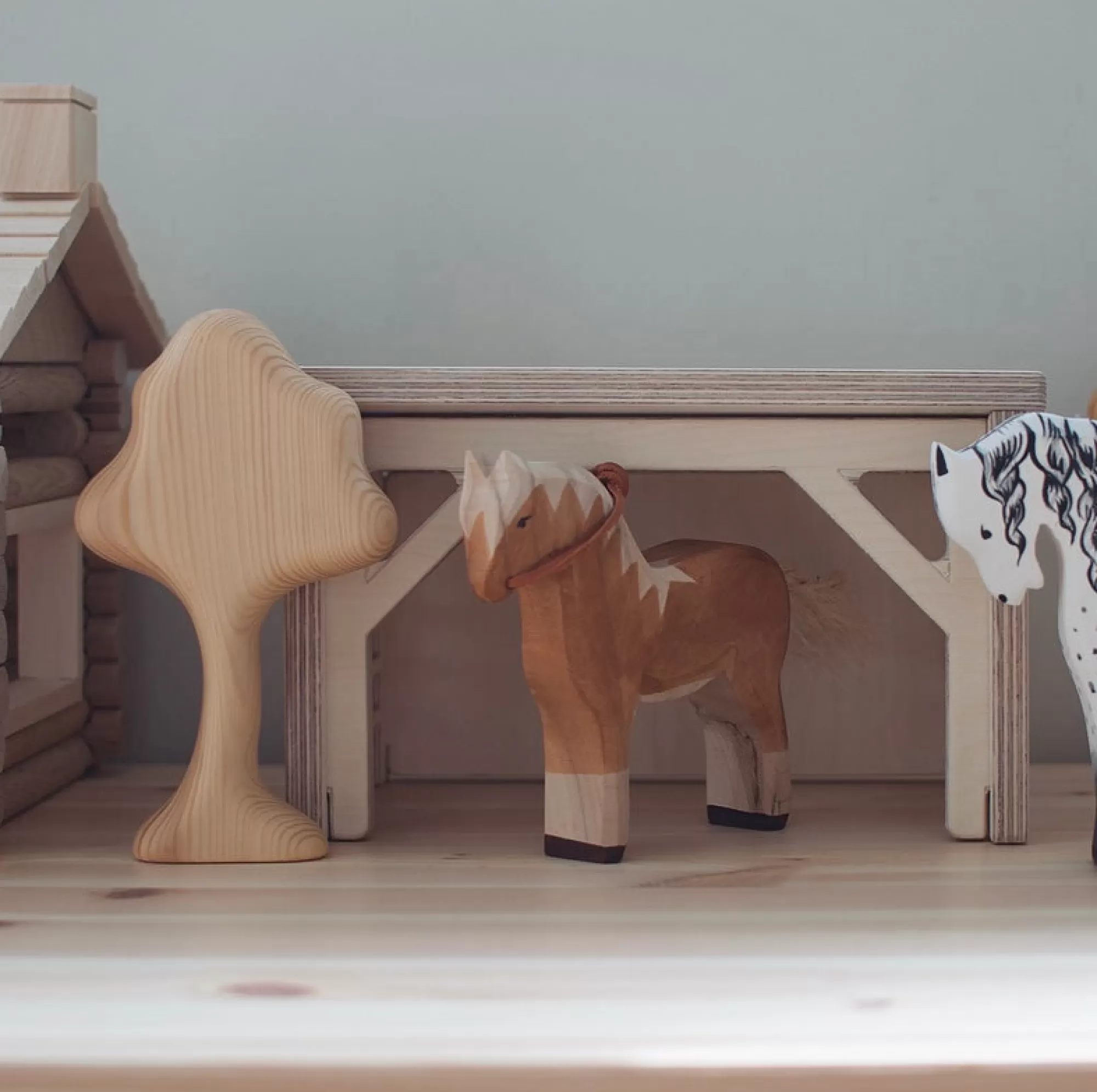 Conifer Toys Farm Animals-Wooden Valley Stable